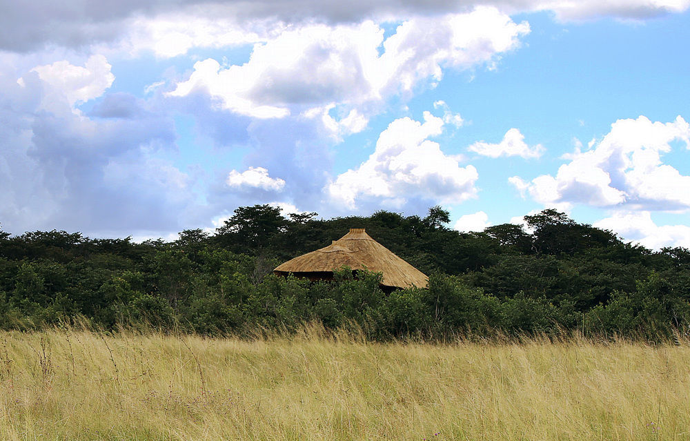 Gwango Heritage Resort Dete Exterior photo